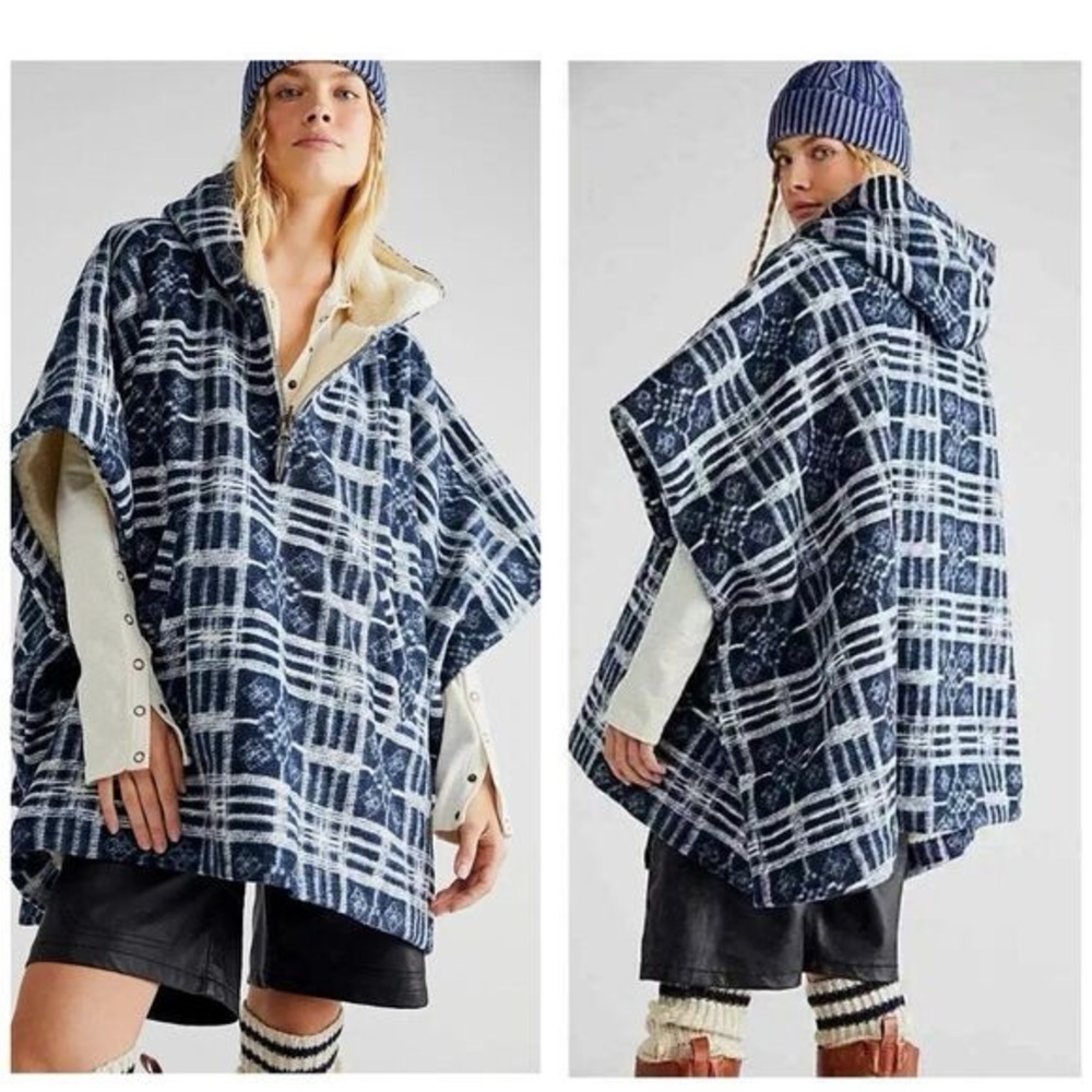 FREE PEOPLE “Miss You” Blue Plaid Hooded Cozy Warm Poncho Sz XS/S
